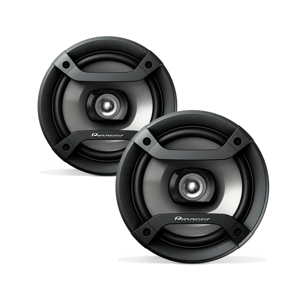 Pioneer TS-F1634R vista frontal mostrando diseño coaxial y mejora sonora