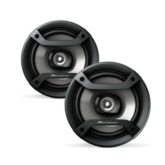 Pioneer TS-F1634R vista frontal mostrando diseño coaxial y mejora sonora