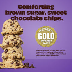 Premier Protein botella Cookie Dough en mano lista para beber y llevar al gym