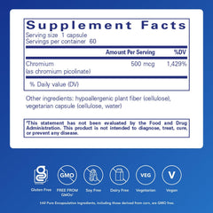 Pure Encapsulations cápsula sostenida en mano ilustrando tamaño y facilidad de ingestión