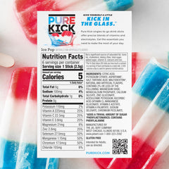 PURE KICK agitando un sobre en una botella, visual de uso inmediato y mezcla sin grumos