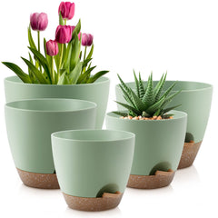 QRRICA front view of five green pots showing sizes and cohesive design for easy styling