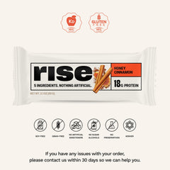 Rise ingredientes naturales miel y canela junto a frutos secos mostrando sencillez