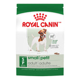 ROYAL CANIN bolsa frontal 14 lb mostrando diseño y beneficios visibles