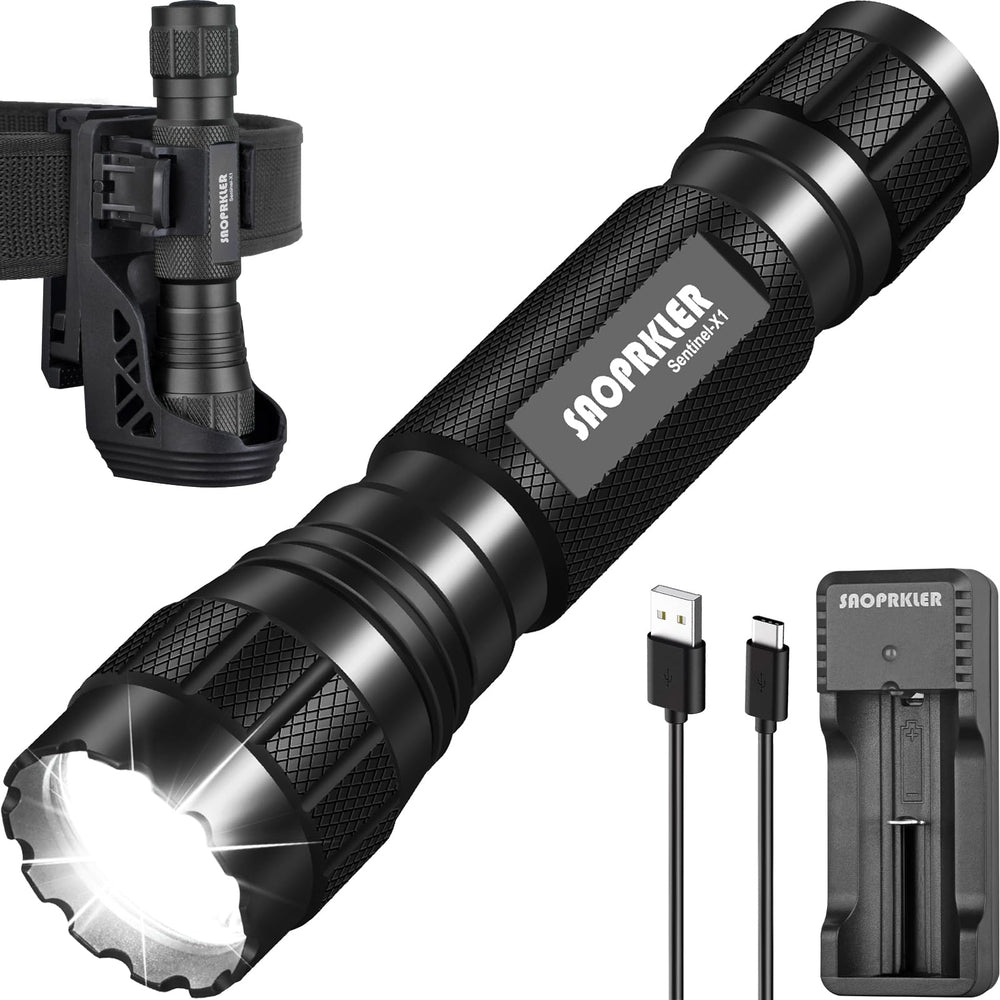 SAOPRKLER vista frontal del empaque mostrando linterna y funda, ideal para regalo