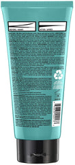 SexyHair primer plano de textura de la loción mostrando fórmula ligera y absorción rápida