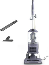 Shark Navigator NV352 vista frontal mostrando cuerpo y cepillo, ahorro de esfuerzo