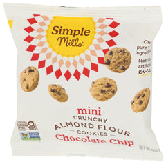 Simple Mills primer plano de galleta mini con chispas de chocolate y textura crujiente
