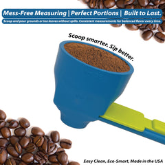 Set Slide Scoop junto a una cuchara común para comparar tamaño y control
