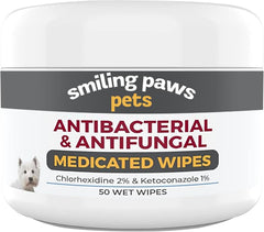 Smiling Paws paquete frontal mostrando 50 toallitas, limpieza rápida