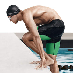 Speedo Vanquisher close-up of cushioned silicone gasket demonstrating comfortable watertight seal