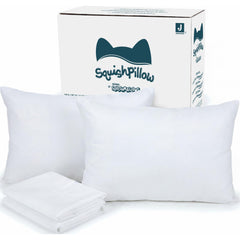 SquishPillow frente y empaque mostrando dos almohadas SquishPillow con aspecto acogedor