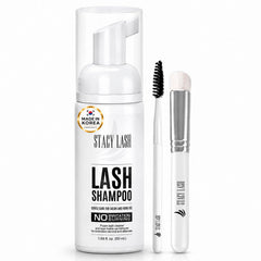 STACY LASH envase frontal mostrando el tamaño compacto y práctico