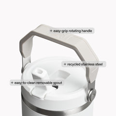STANLEY IceFlow 2.0 en mano con asa para transporte cómodo