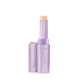 tarte tubo frontal del corrector en barra mostrando el empaque práctico