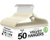 TechZoo pack frontal mostrando 50 perchas marfil para optimizar espacio
