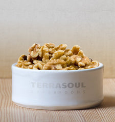 Terrasoul Superfoods nueces en licuadora para leche de nuez casera, fácil y natural