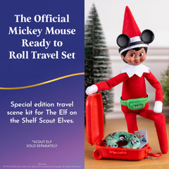 The Elf on the Shelf riñonera en uso añade realismo a aventuras familiares
