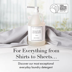 The Laundress primer plano de la bomba, permite dosificación ordenada y segura