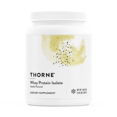 THORNE envase frontal de Whey Protein Isolate con información clara y beneficio de proteína por porción