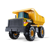 Tonka volquete frontal mostrando diseño resistente y atractivo para juego