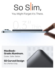 TORRAS MiniMag cargando inalámbricamente un iPhone con comodidad práctica