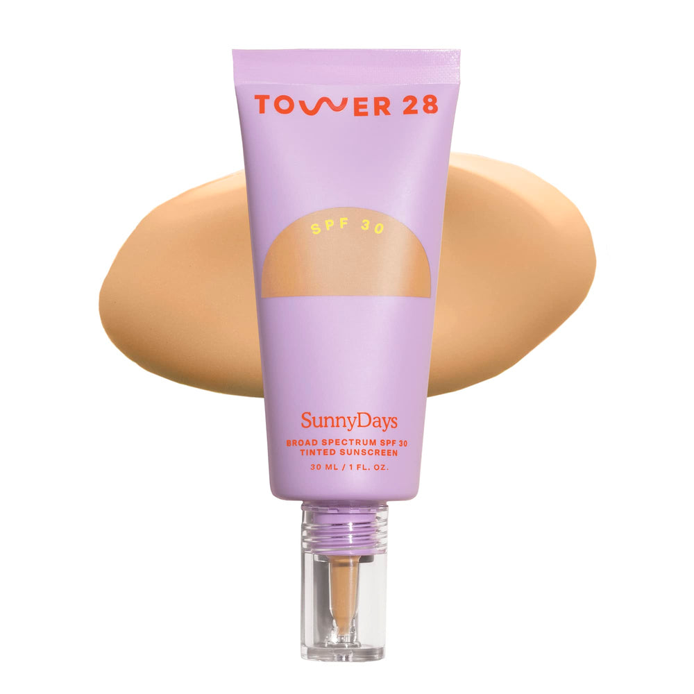 Tower 28 envase frontal del SunnyDays SPF 30 muestra diseño y tamaño práctico
