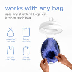 Ubbi interior con bolsa estándar demostrando compatibilidad y ahorro