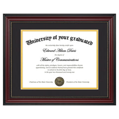 upsimples vista frontal del marco mostrando diploma elegantemente enmarcado y profesional