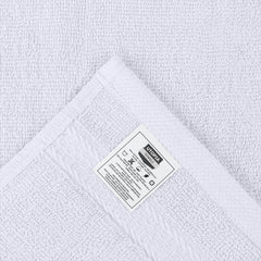 Utopia Towels primer plano de textura y beneficio: tacto suave