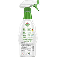 Veggie Wash en uso en fregadero limpiando manzana para mayor seguridad alimentaria