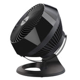 Vornado 660 frontal en negro mostrando diseño y potencia de circulación