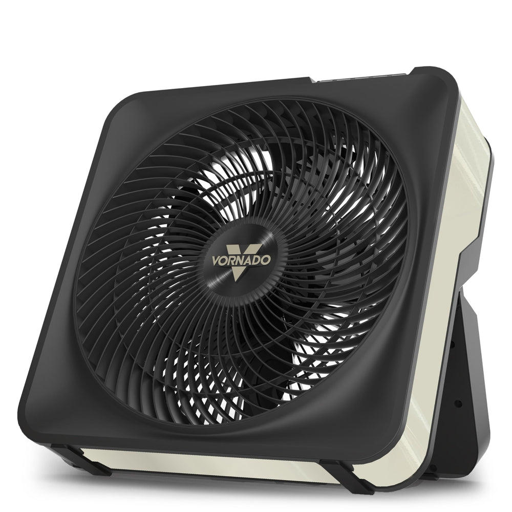 Vornado Model 80X frontal mostrando pantalla digital y controles, eficiencia inmediata