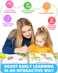 Walenty niño usando el cuaderno en un viaje, entretenimiento educativo portátil