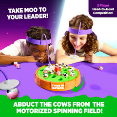 WHAT DO YOU MEME? familia jugando Cows in Space con diademas UFO, diversión intergeneracional