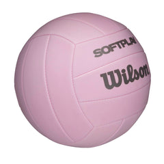 WILSON balón en uso exterior con jugadores disfrutando comodidad al golpear