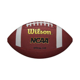 WILSON balón juvenil vista frontal con logo NCAA, aspecto oficial y agarre mejorado