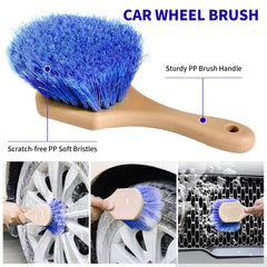 Wontolf chenille microfiber mitt close-up trapping dirt while protecting paint