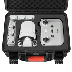 YETEETH estuche frontal cerrado mostrando resistencia y almacenamiento seguro
