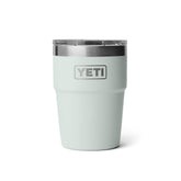 YETI Rambler 16 oz vista frontal mostrando diseño apilable y robustez