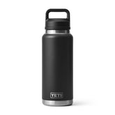 YETI Rambler frontal en negro mostrando diseño resistente