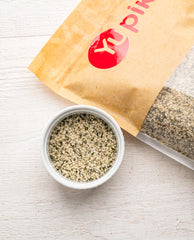 Yupik semillas mezcladas en batido añadiendo cremosidad y nutrición
