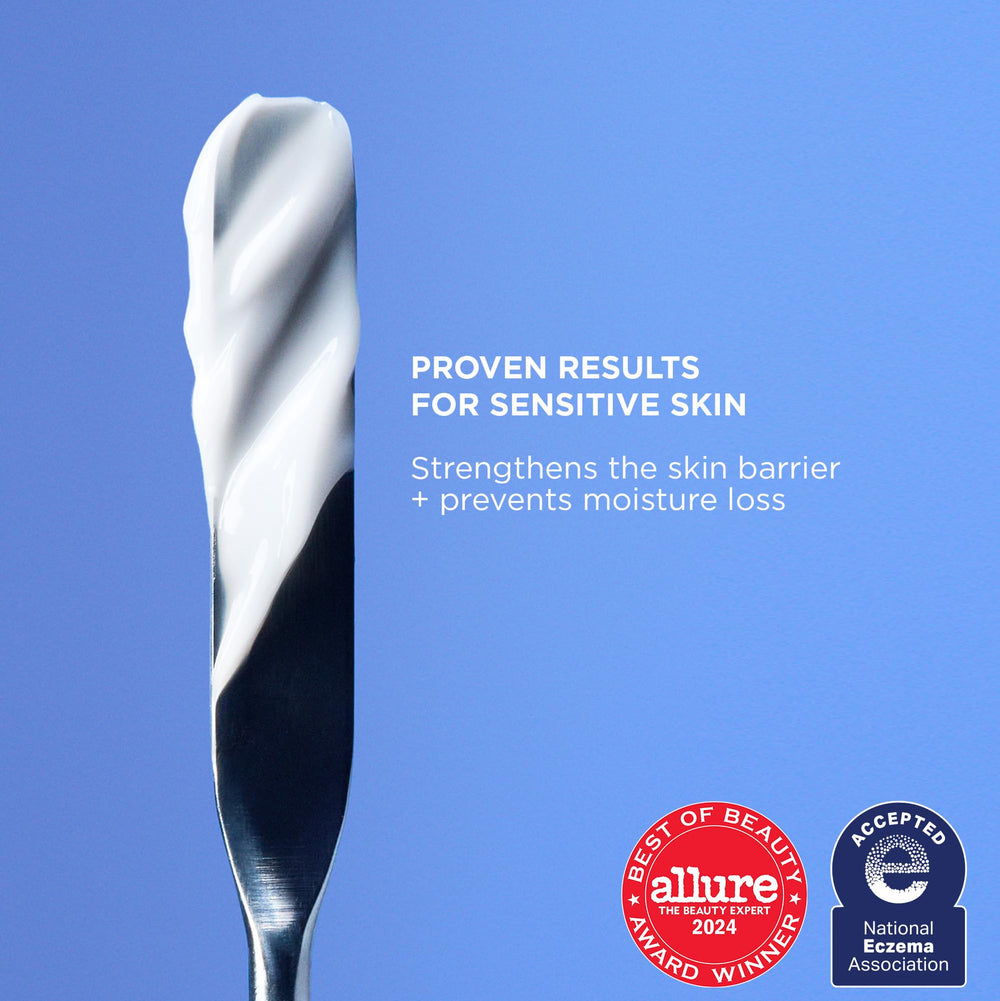 AESTURA primer plano de cápsulas de ceramidas aportando lípidos