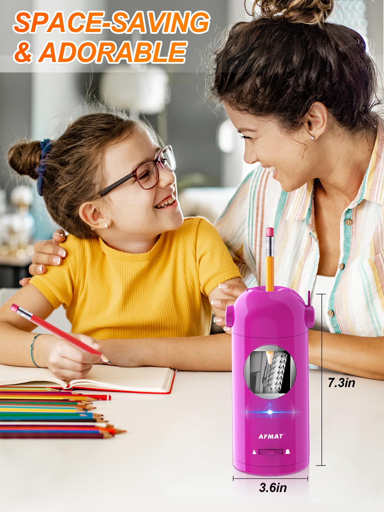 AFMAT afilapuntas en escritorio escolar mostrando orden y eficiencia