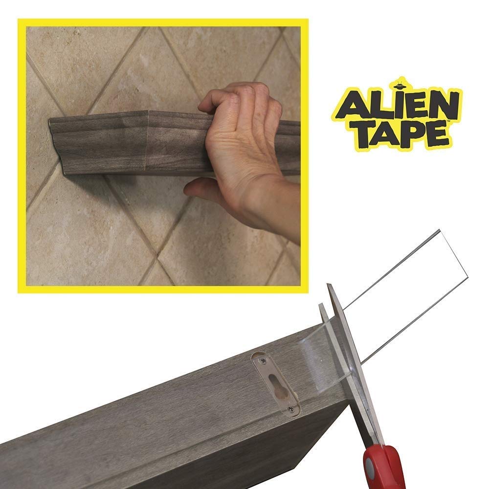 ALIEN TAPE fijando una alfombra para impedir deslizamiento, seguridad