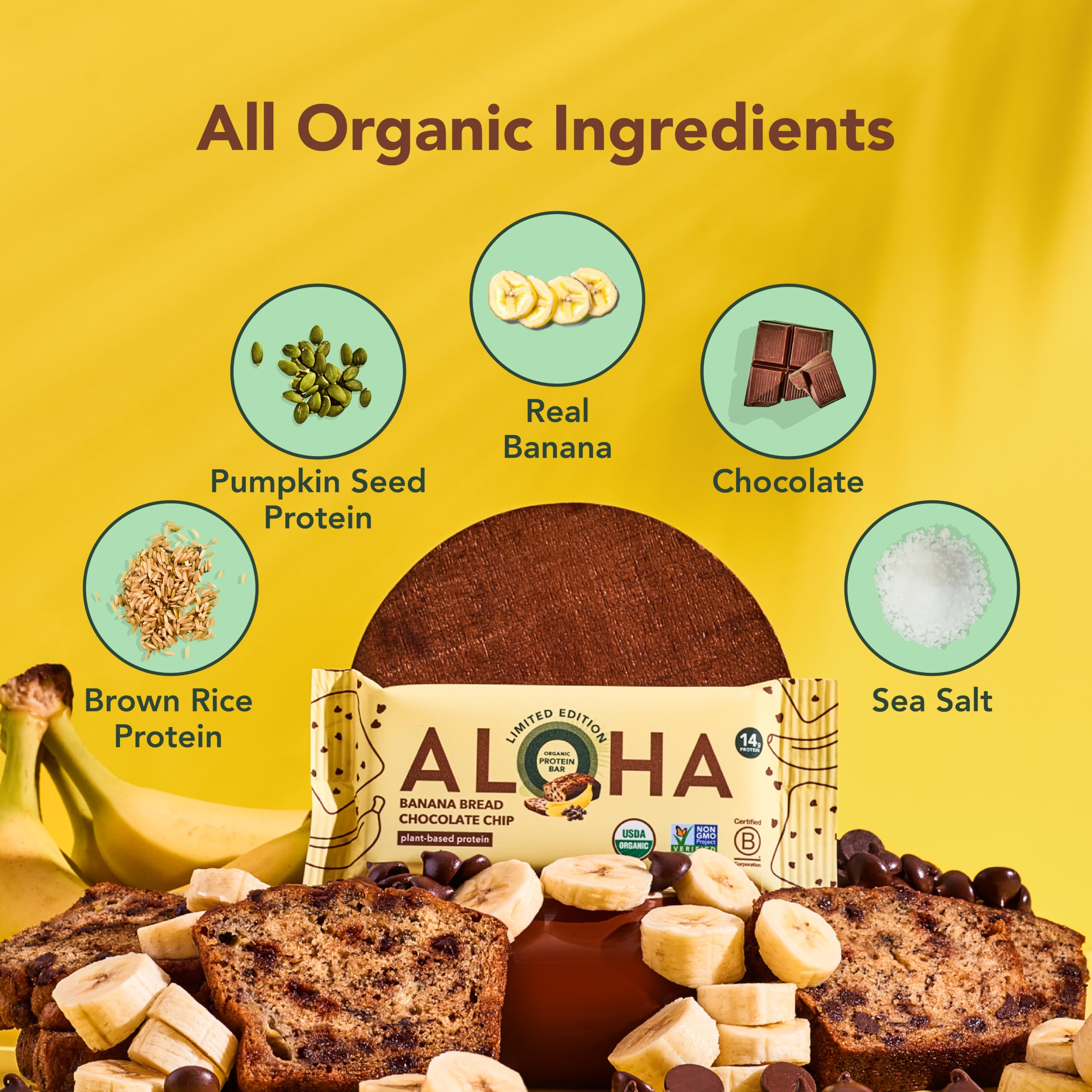 ALOHA primer plano de trozos de banana y chips, evidencia de ingredientes reales