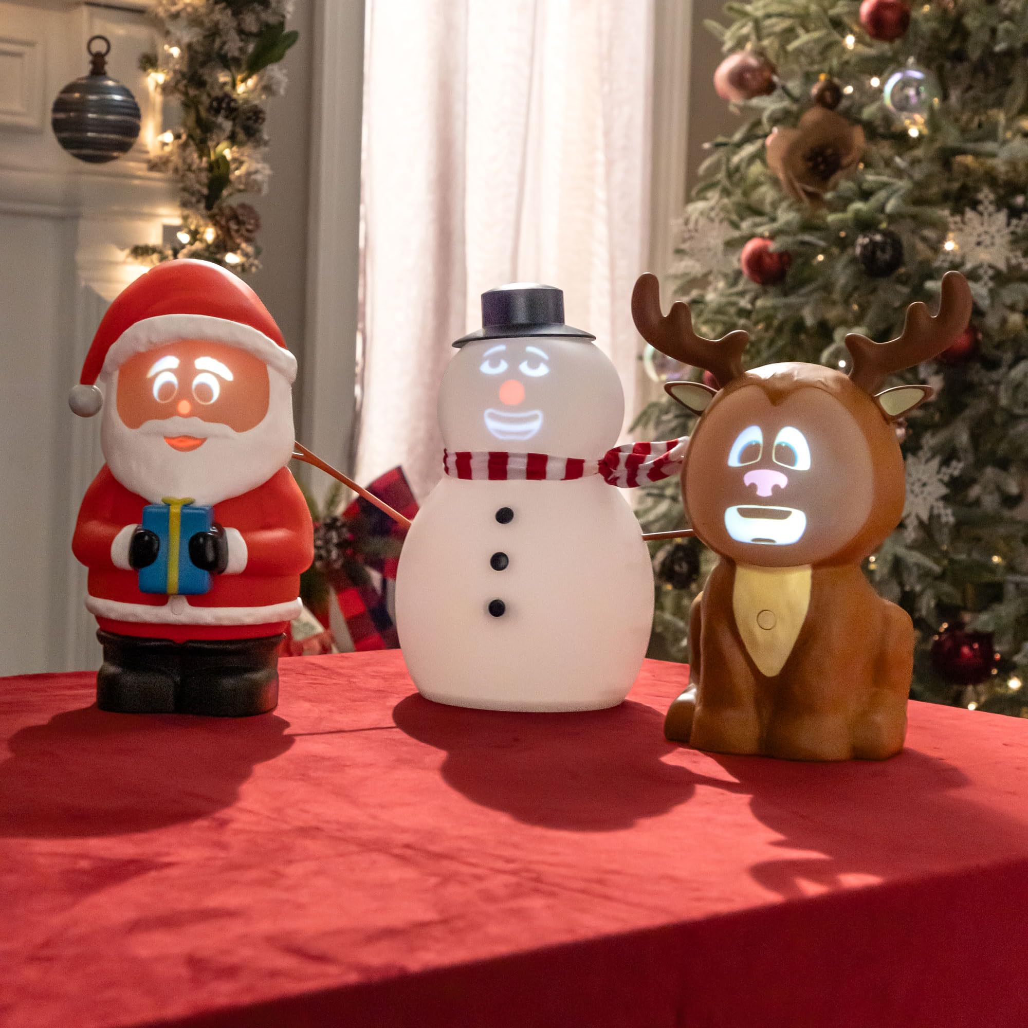 ANIMAT3D FrostByte decorando porche navideño creando ambiente festivo