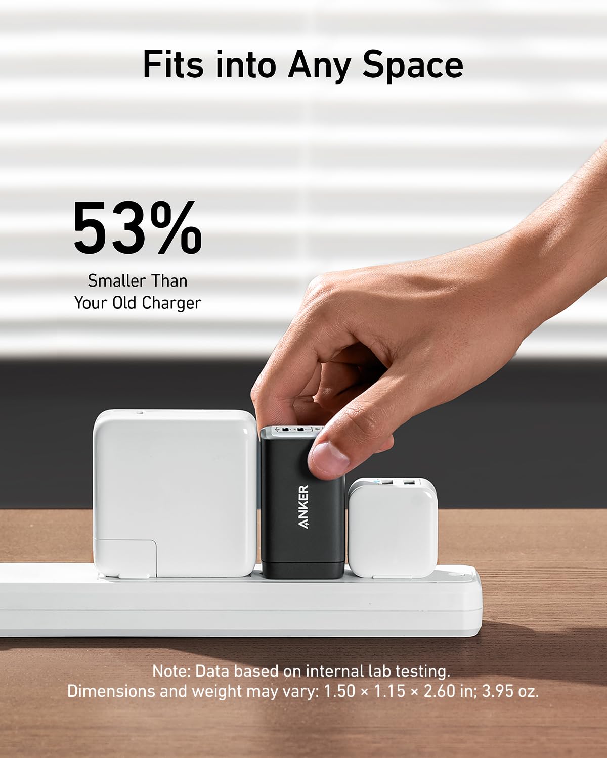 Anker 735 primeros planos de los puertos USB-C resaltando la distribución de energía