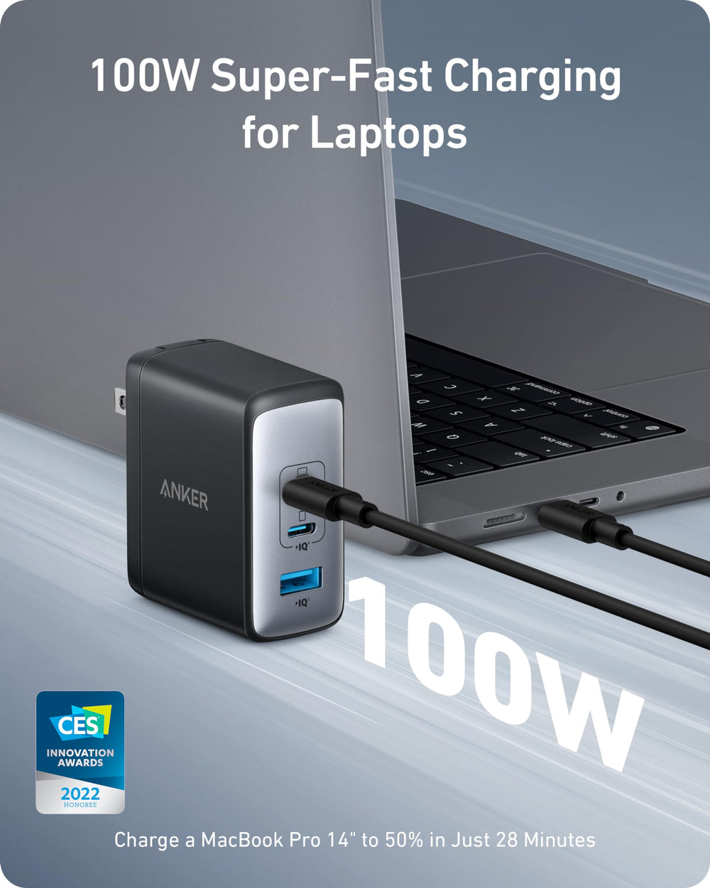 Anker primer plano de los tres puertos USB-C con acceso rápido