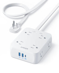 Anker regleta frontal mostrando 8 tomas AC y puertos USB para alta capacidad
